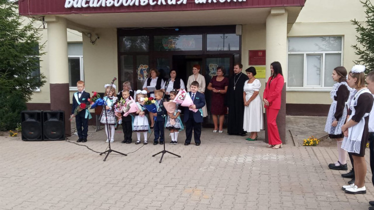 С НАЧАЛОМ УЧЕБНОГО ГОДА!.